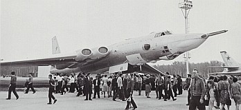 Бомбардировщик 3МД на выставке в Домодедово в июле 1967 г.